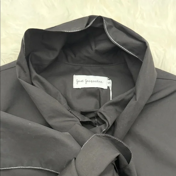 NWT Elegant Black Bow Blouse Sz Small - Picture 4 of 8